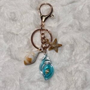 3 Seashells Keychain / bag charm
